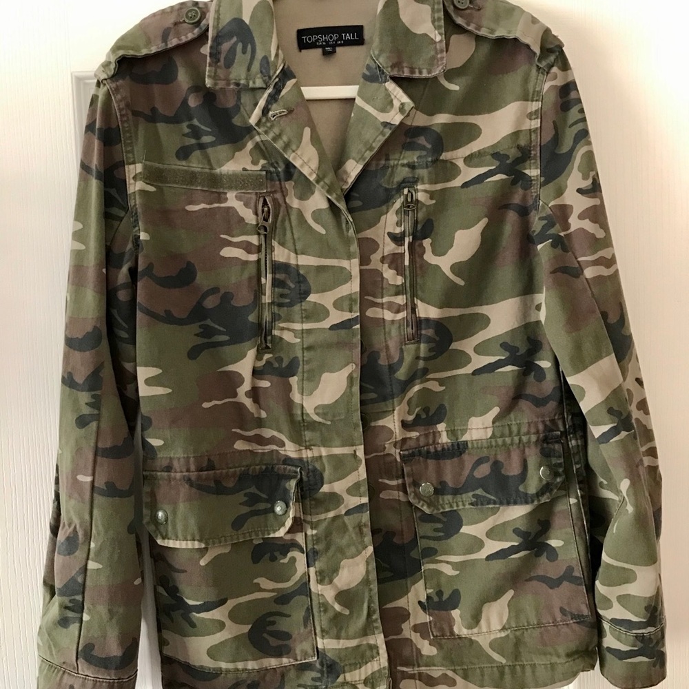 TOPSHOP Camouflage jacket size 4
